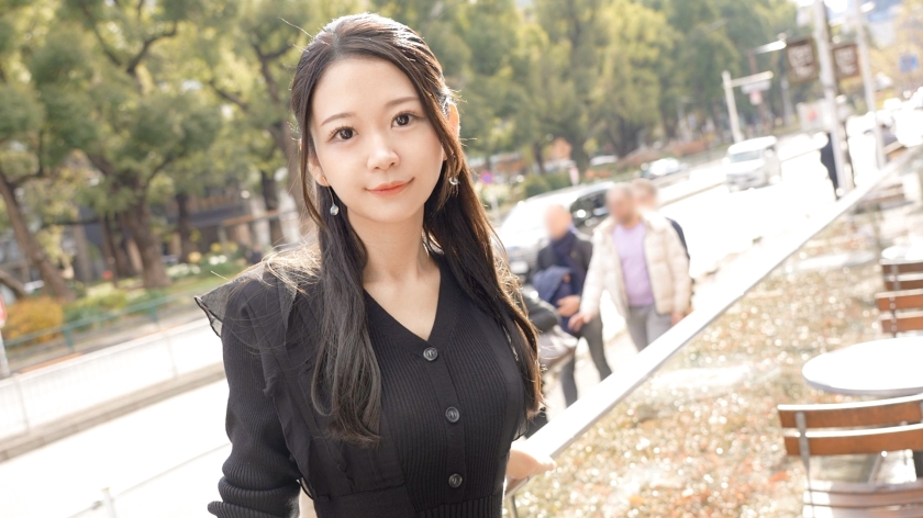 【黒い服に隠された魅惑のボディ】 笑顔と声が可愛い事務職かすみさん(30) 足をあげ自らチ●ポを懇願。ジョボジョボ潮吹きでイキまくり！！  【初撮り】ネットでAV応募→AV体験撮影 2413