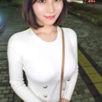 マジ軟派、初撮。 2151 【カメラを打ち抜くナイアガラ潮吹き!】S○C?!T○B?!大手クリニックで一番かわいい24歳美容外科受付嬢!Hカップの爆乳と絶景巨尻!天然グラマラスボディで男を悩殺する生粋のヤリマンが即潮→即尺→即イキ!『○○だけでイケる!』『精子は飲む物』と本音激白。止めどなく溢れた潮が大海原を作りナンパの航海へ面舵いっぱい!