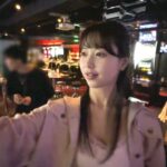 『もっと奥まで入るよ』小悪魔的彼女とダーツで勝負!ダーツは腕前はイマイチだけどセックスの腕前はピカイチ!体位を変える度にアクメアクメアクメ!!男のハートを狙い撃ち!! マジ軟派、初撮。 2211