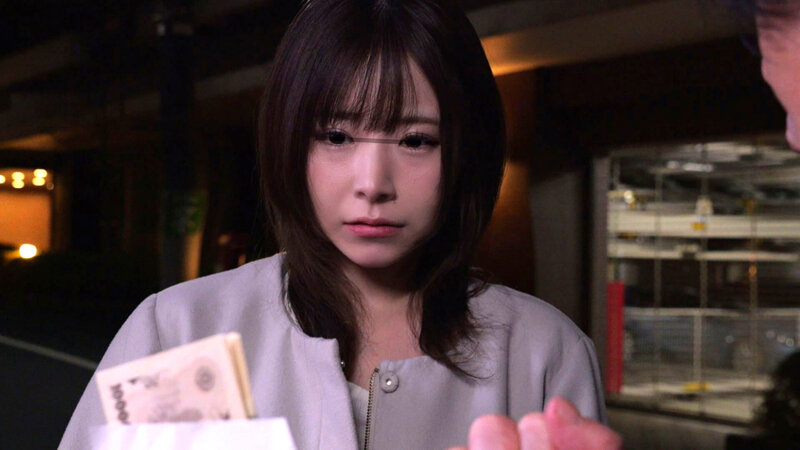 コスプレイベント帰りの女子は金欠…お金をチラつかせるとすぐにヤレる!?ビヤクを盛りつつ報酬アップを餌にプレイをエスカレートさせると壮絶アクメ…淫らなアへ顔を連発してしまう雑魚マンの媚薬堕ちレイヤー!!